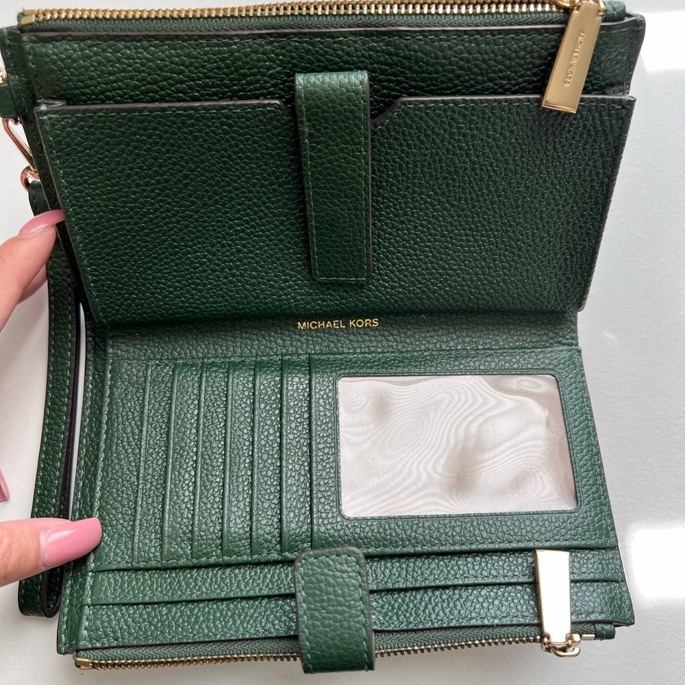 Michael Kors double zip wallet
